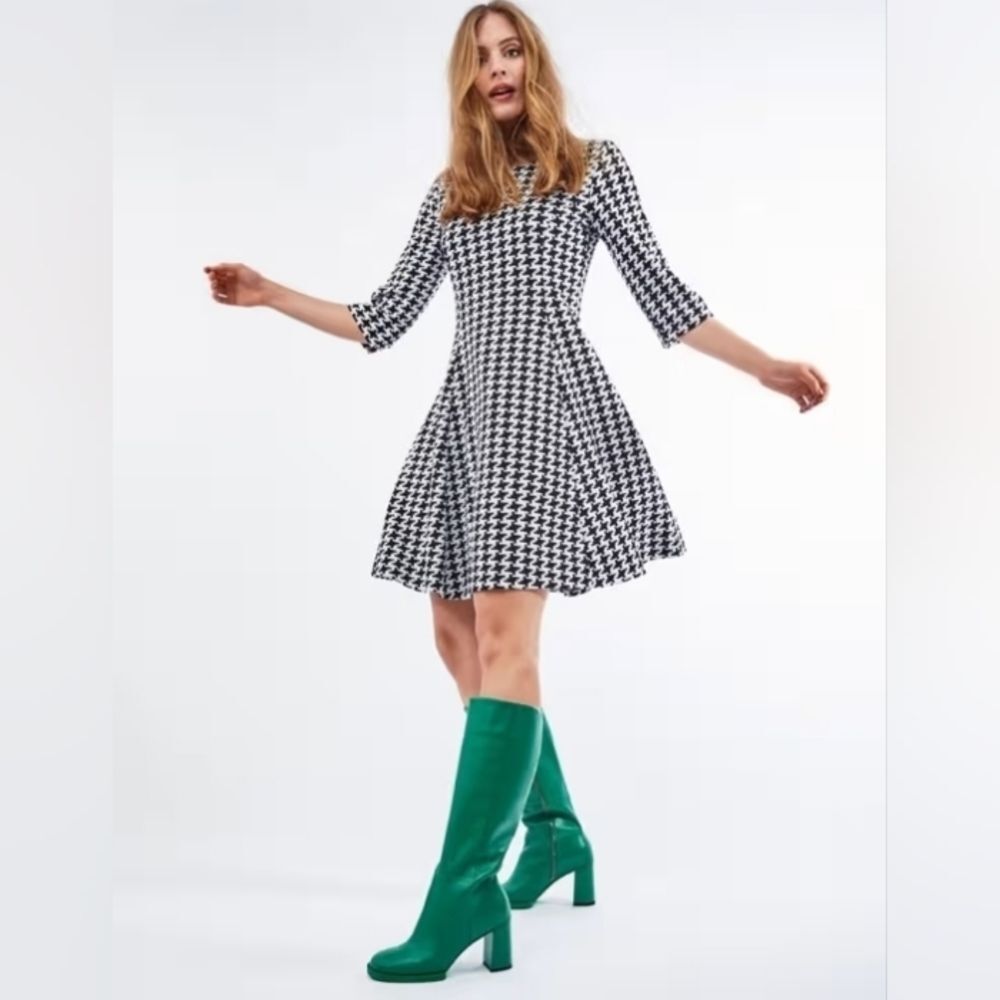 Zoe + Phoebe Black Houndstooth dress size L